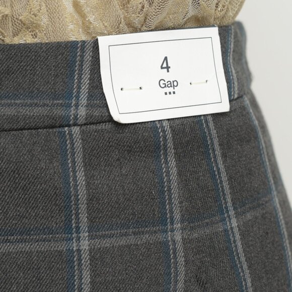 GAP Mini Skirt, Size 4, Grey colour - Picture 7 of 7